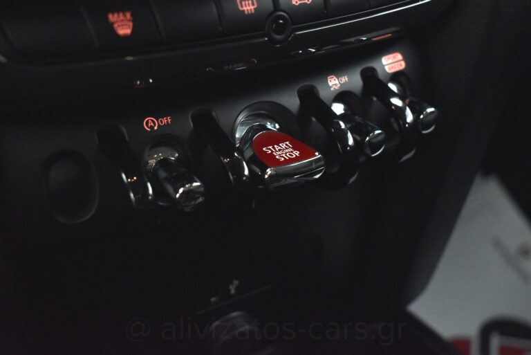 Mini Countryman - One D Automatic Multimedia Sceen Full Led