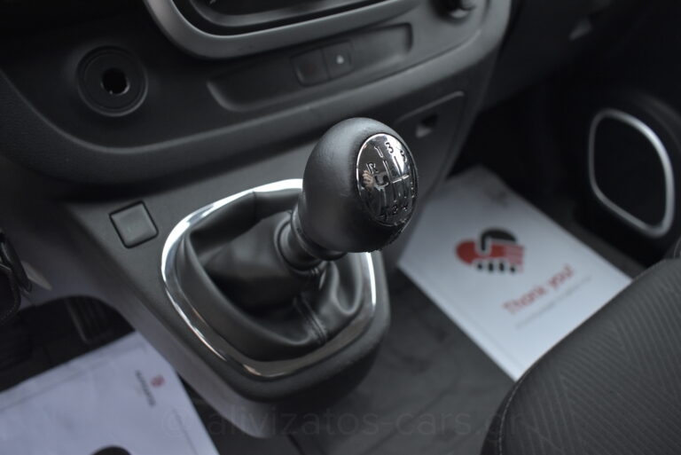 Nissan NV300 - 1.6 dCi L2H1 OPTIMA NAVI 125 hp