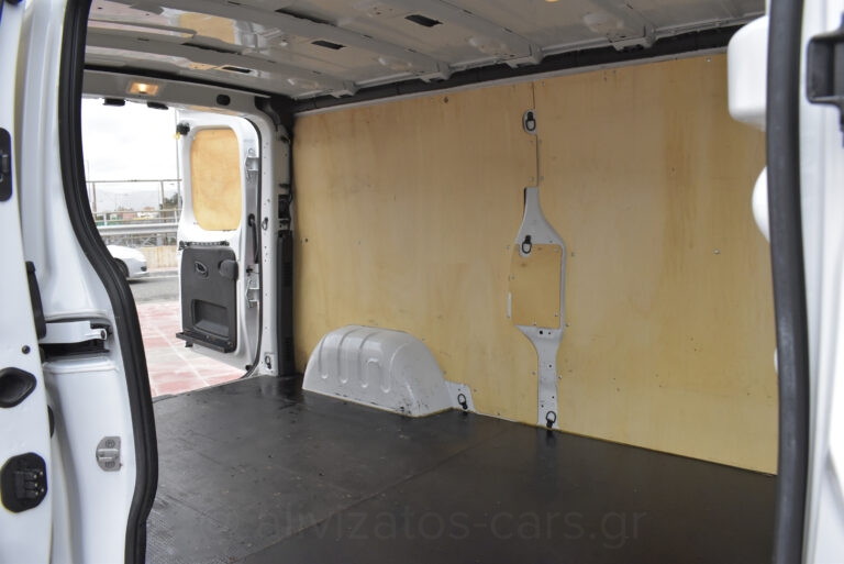 Nissan NV300 - 1.6 dCi L2H1 OPTIMA NAVI 125 hp