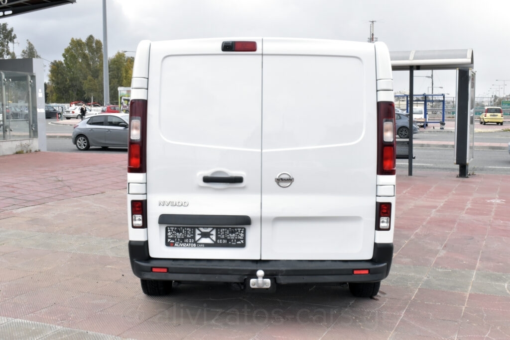 Nissan NV300 - 1.6 dCi L2H1 OPTIMA NAVI 125 hp