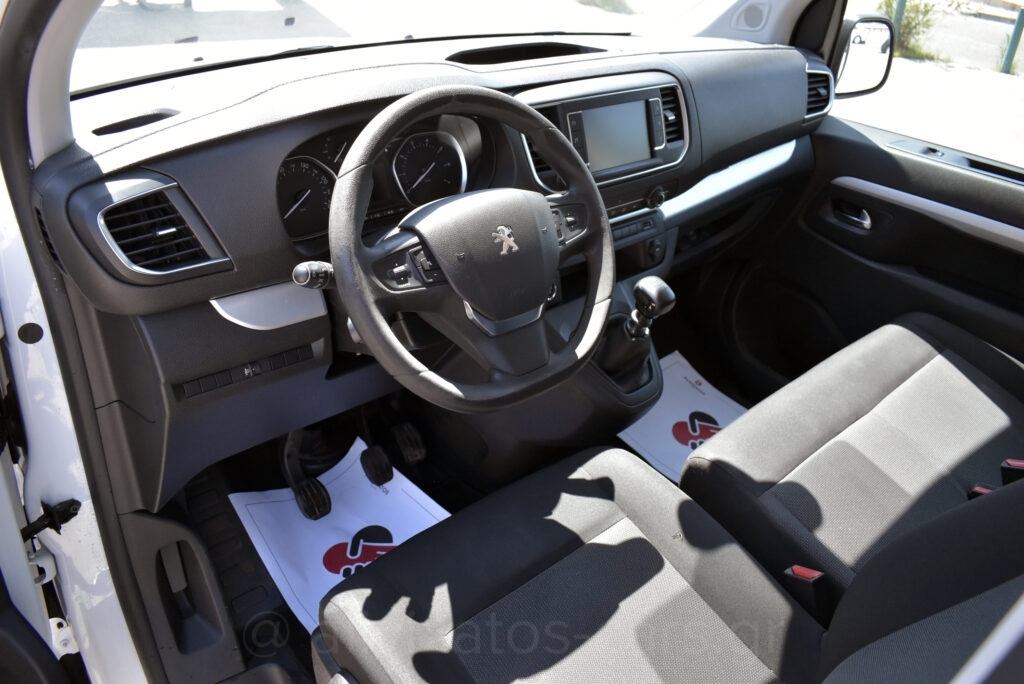 Peugeot Traveller - 1.5 BlueHDi Long 9 Seats Business Navi