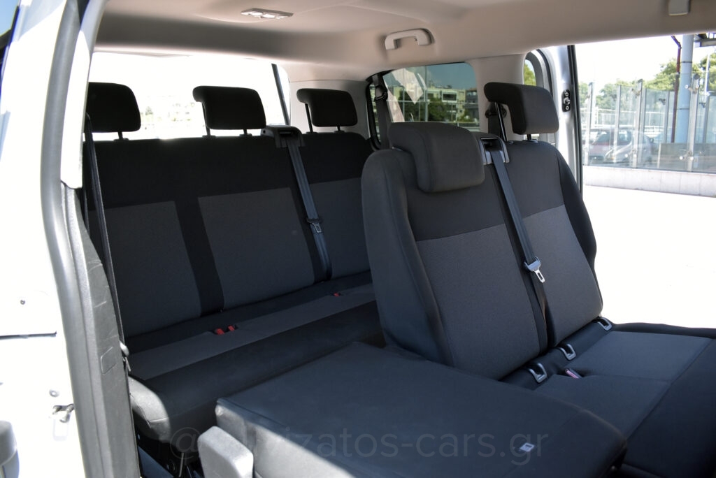 Peugeot Traveller - 1.5 BlueHDi Long 9 Seats Business Navi