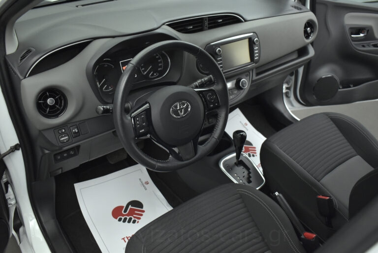 Toyota Yaris - 1.5 Hybrid e-CVT Active Camera