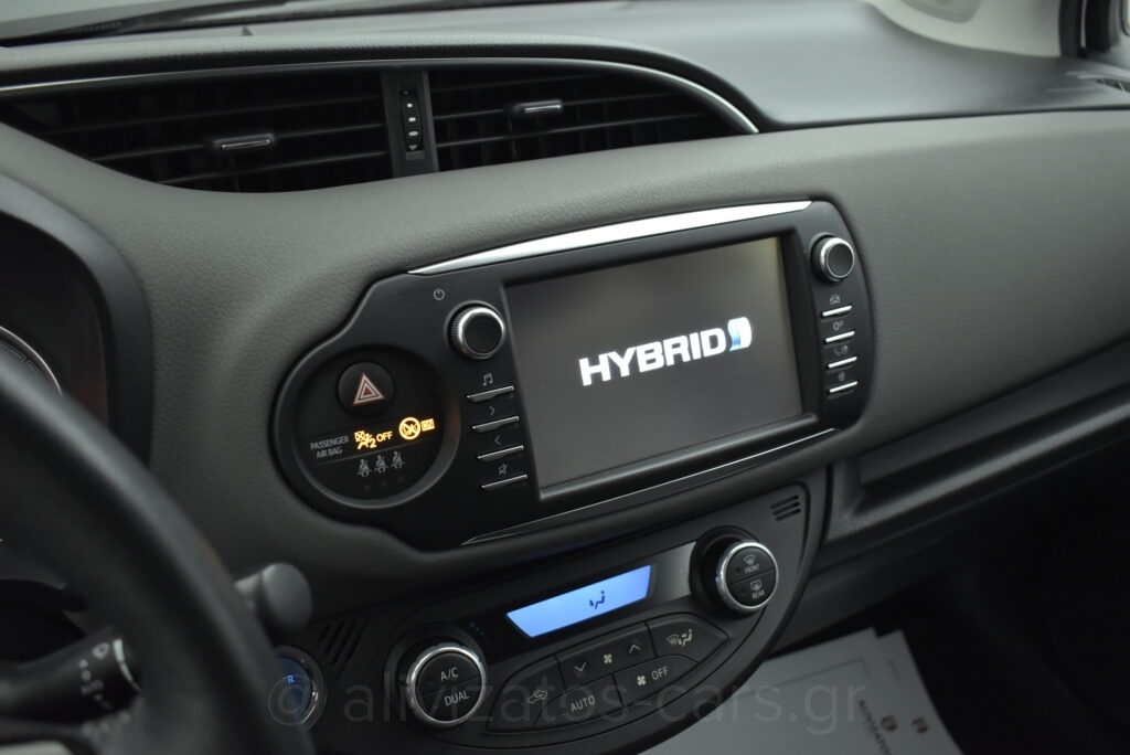 Toyota Yaris - 1.5 Hybrid e-CVT Active Camera