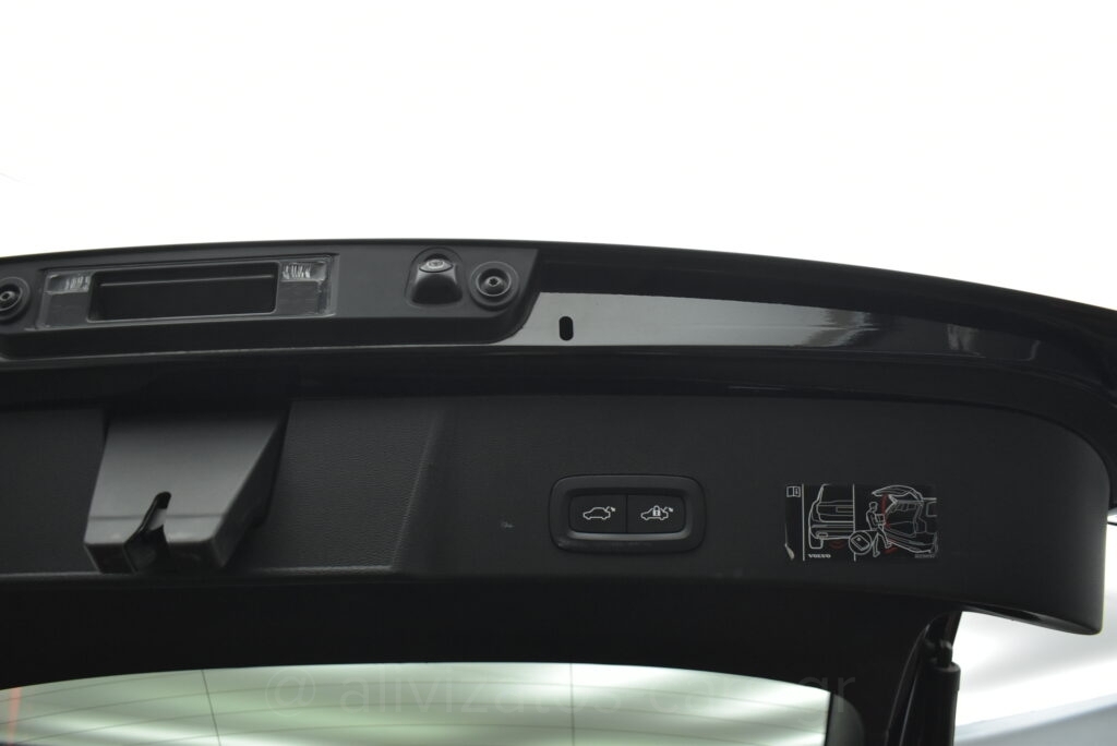 Volvo XC40 - T5 Recharge Inscription Panorama Plug in 262hp