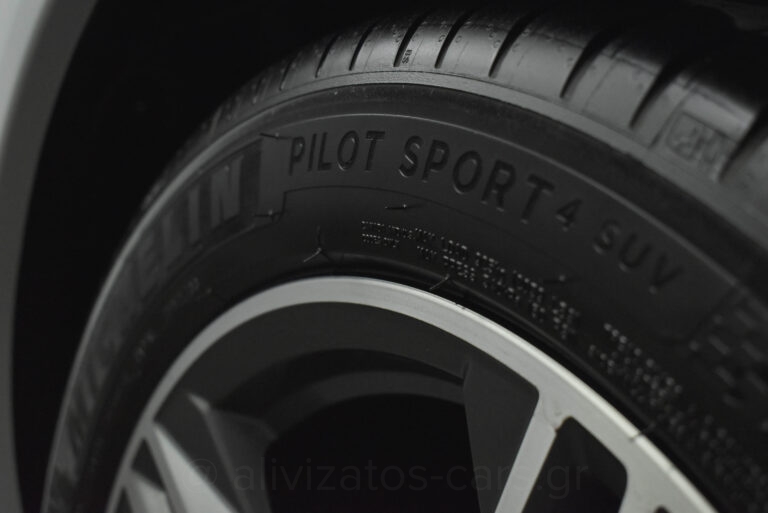 Audi SQ5 - Sportback 3.0 TDi Hybrid 345hp Quattro Tiptronic
