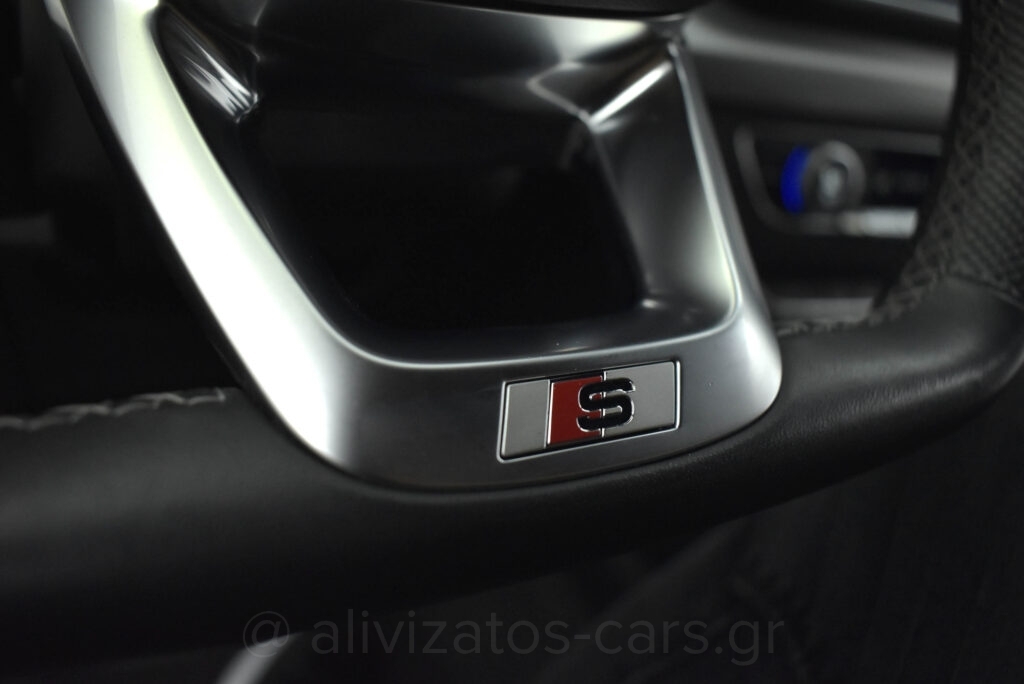 Audi SQ5 - Sportback 3.0 TDi Hybrid 345hp Quattro Tiptronic