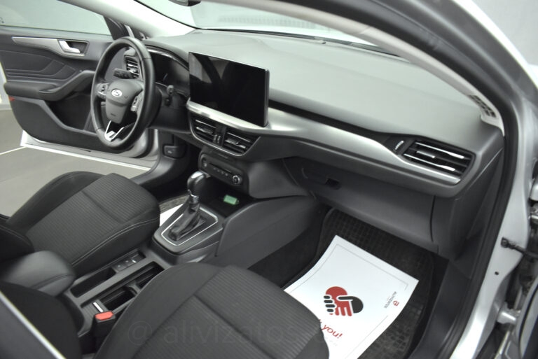 Ford Focus - ECOBOOST HYBRID TITANIUM AUTOMATIC 125hp