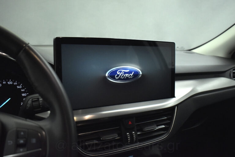 Ford Focus - ECOBOOST HYBRID TITANIUM AUTOMATIC 125hp