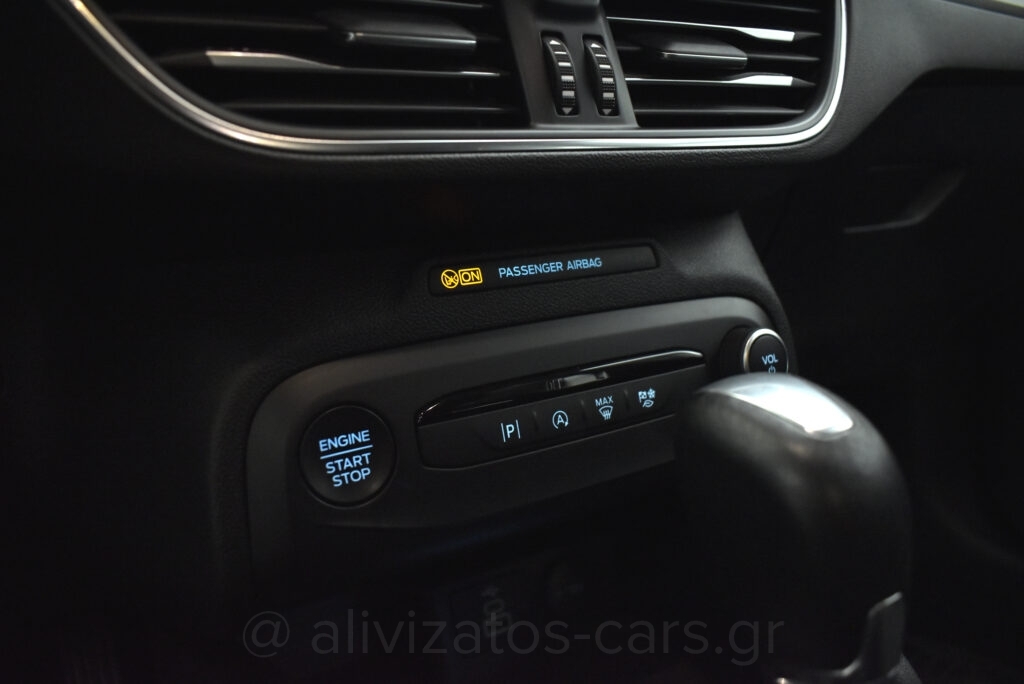 Ford Focus - ECOBOOST HYBRID TITANIUM AUTOMATIC 125hp
