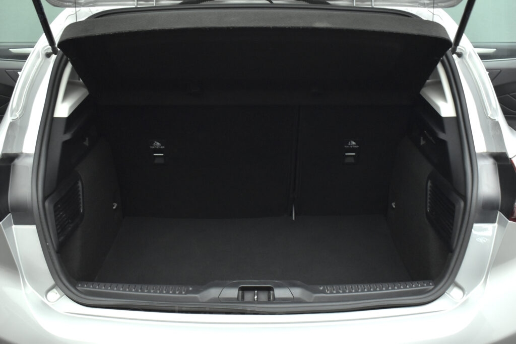 Ford Focus - ECOBOOST HYBRID TITANIUM AUTOMATIC 125hp