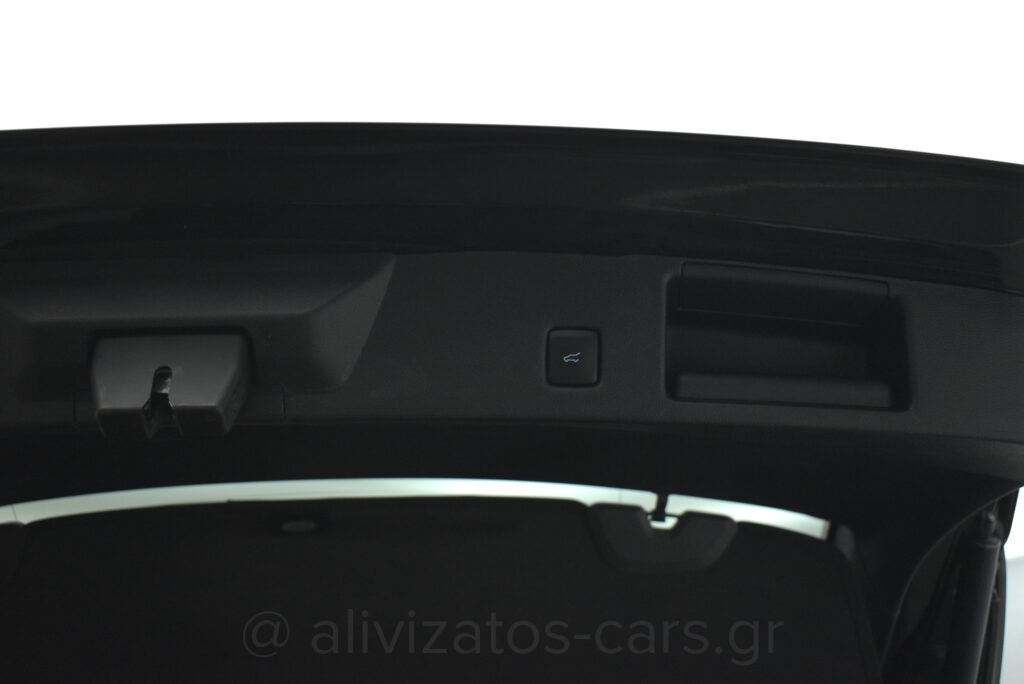 Ford Kuga - 2.5 PHEV ST-Line X 4WD 190 hp