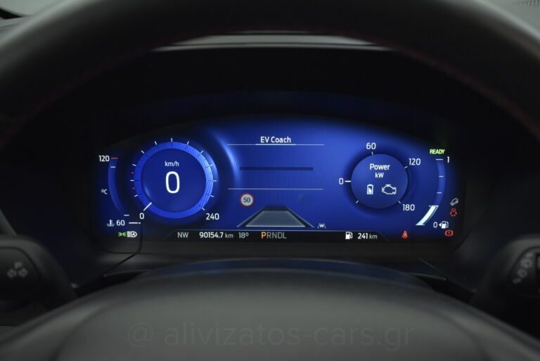 Ford Kuga - 2.5 PHEV ST-Line X 4WD 190 hp