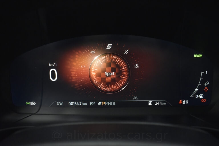 Ford Kuga - 2.5 PHEV ST-Line X 4WD 190 hp
