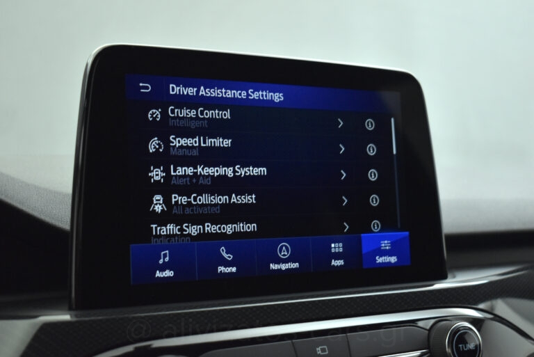 Ford Kuga - 2.5 PHEV ST-Line X 4WD 190 hp