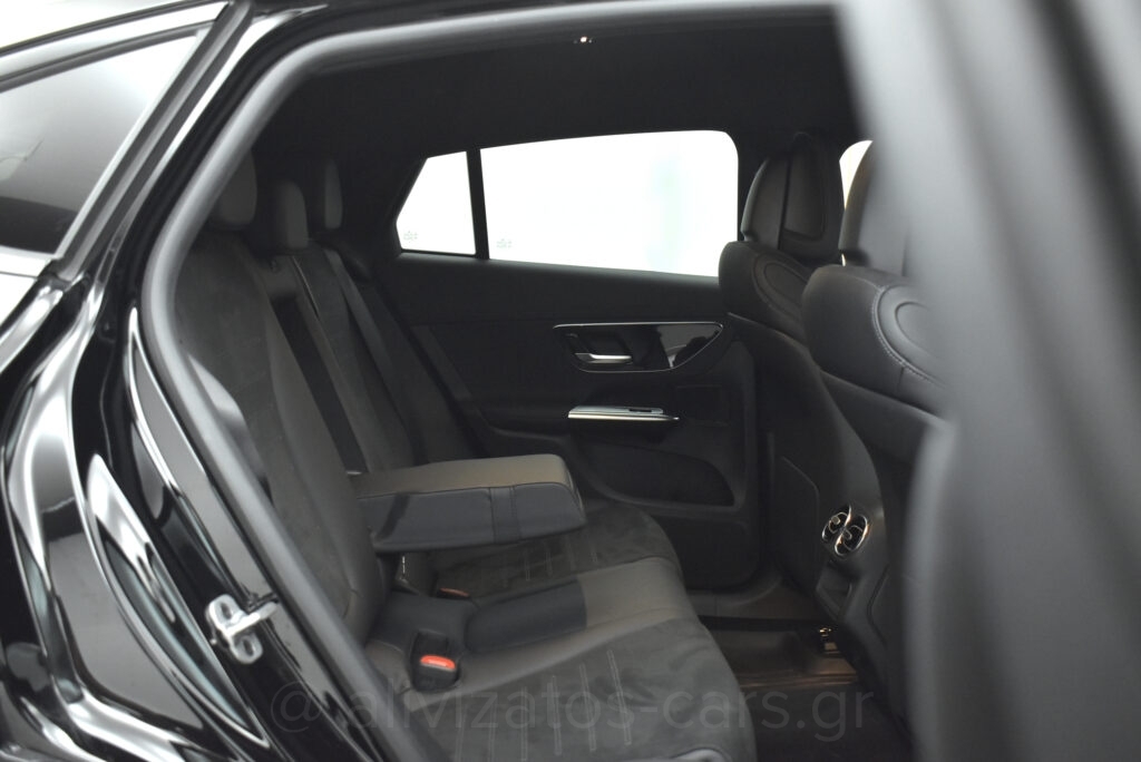 Mercedes-Benz GLC 450 - Coupe Hybrid 4MATIC 9G-TRONIC 367 Hp
