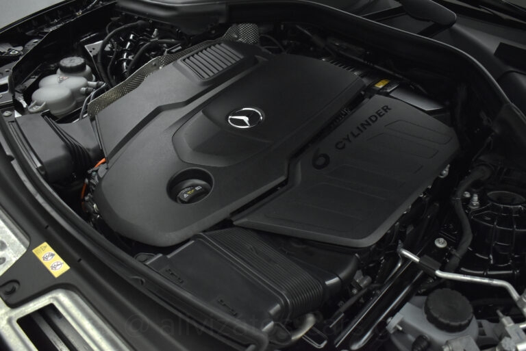 Mercedes-Benz GLC 450 - Coupe Hybrid 4MATIC 9G-TRONIC 367 Hp