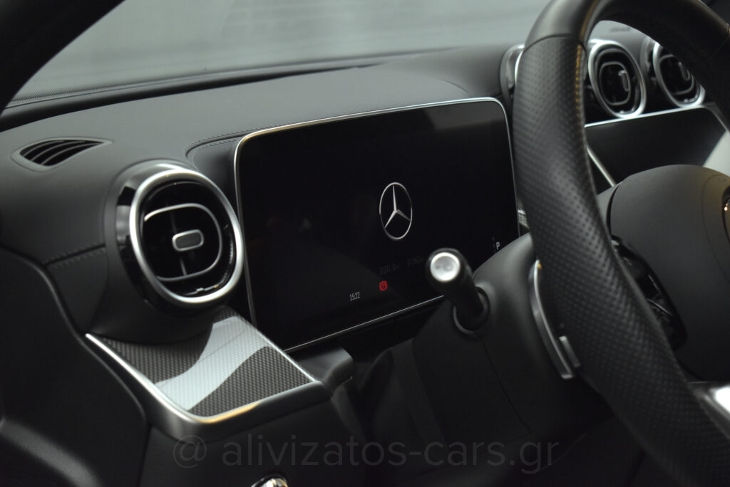 Mercedes-Benz GLC 450 - Coupe Hybrid 4MATIC 9G-TRONIC 367 Hp