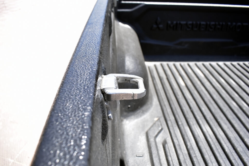 Mitsubishi L200 - 2.3 Instyle Double Cab 4x4 Leather