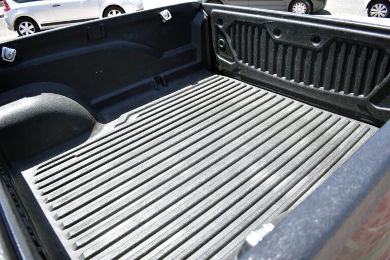 Mitsubishi L200 - 2.3 Instyle Double Cab 4x4 Leather