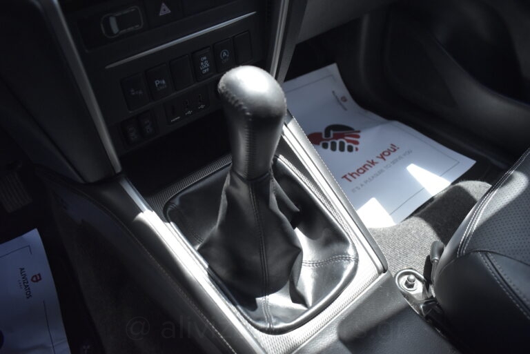 Mitsubishi L200 - 2.3 Instyle Double Cab 4x4 Leather