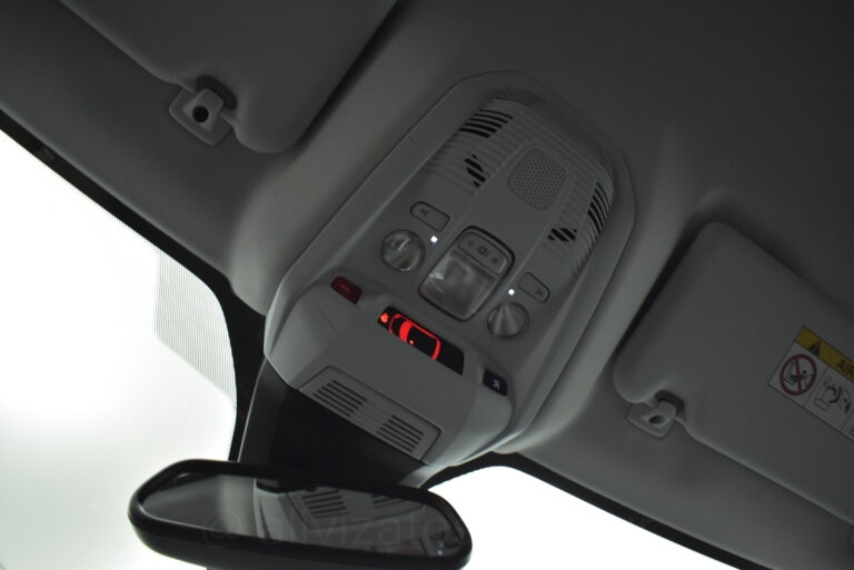 Peugeot 3008 - 1.5 BLUE HDI EAT8 ALLURE FACELIFT 130hp