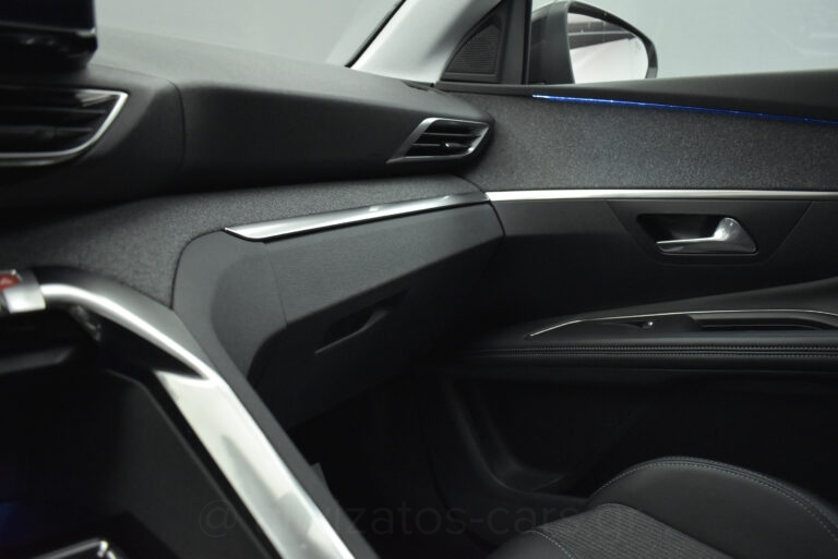 Peugeot 3008 - 1.5 BLUE HDI EAT8 ALLURE FACELIFT 130hp
