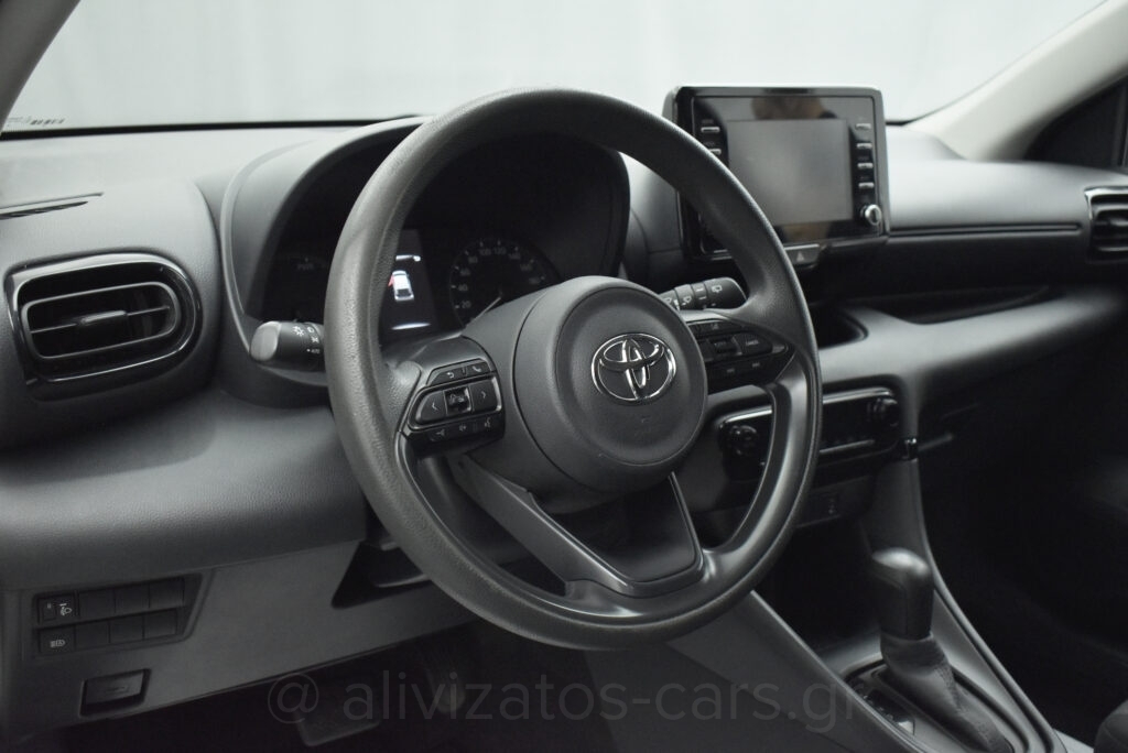 Toyota Yaris - 1.5 HYBRID E-CVT ACTIVE