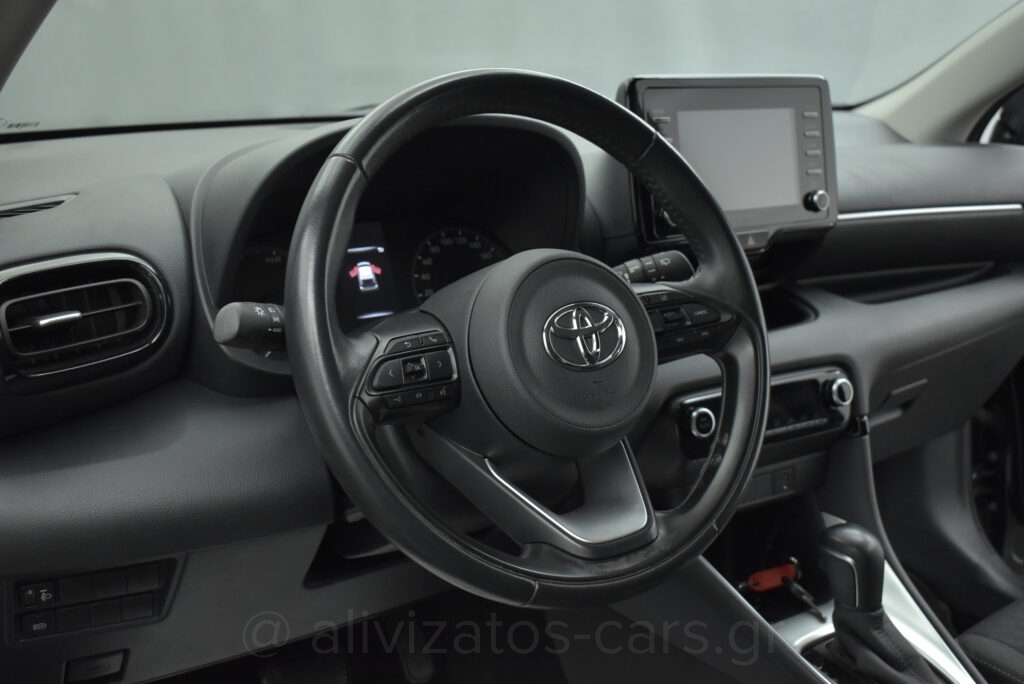Toyota Yaris - 1.5 HYBRID E-CVT BUSSINES CAMERA