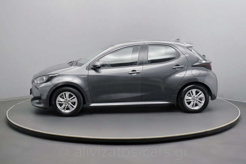 Toyota Yaris - 1.5 HYBRID E-CVT BUSSINES CAMERA