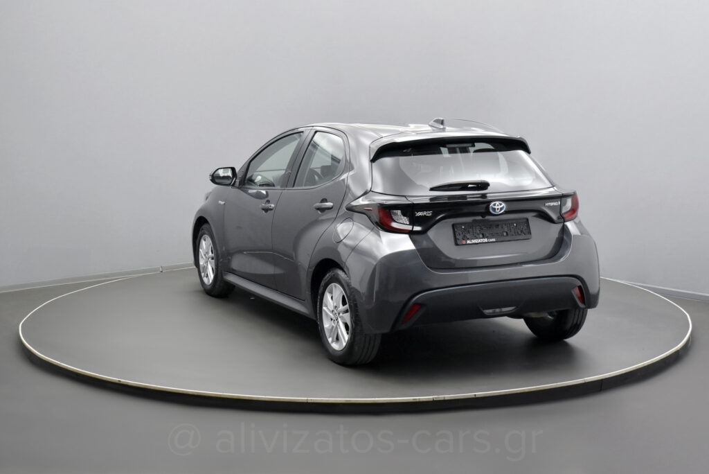 Toyota Yaris - 1.5 HYBRID E-CVT BUSSINES CAMERA