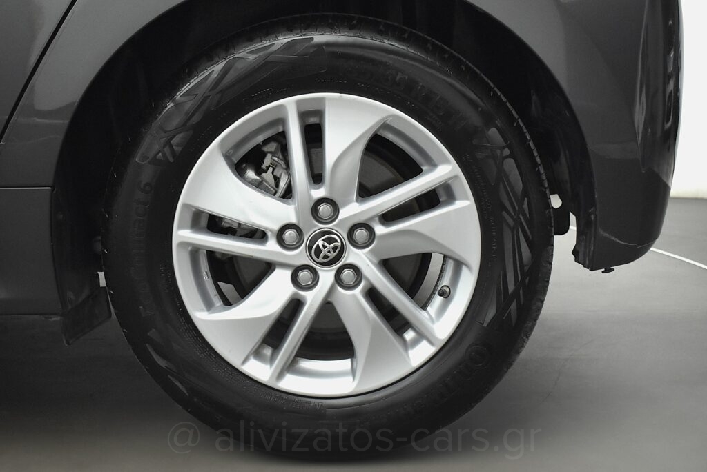 Toyota Yaris - 1.5 HYBRID E-CVT BUSSINES CAMERA