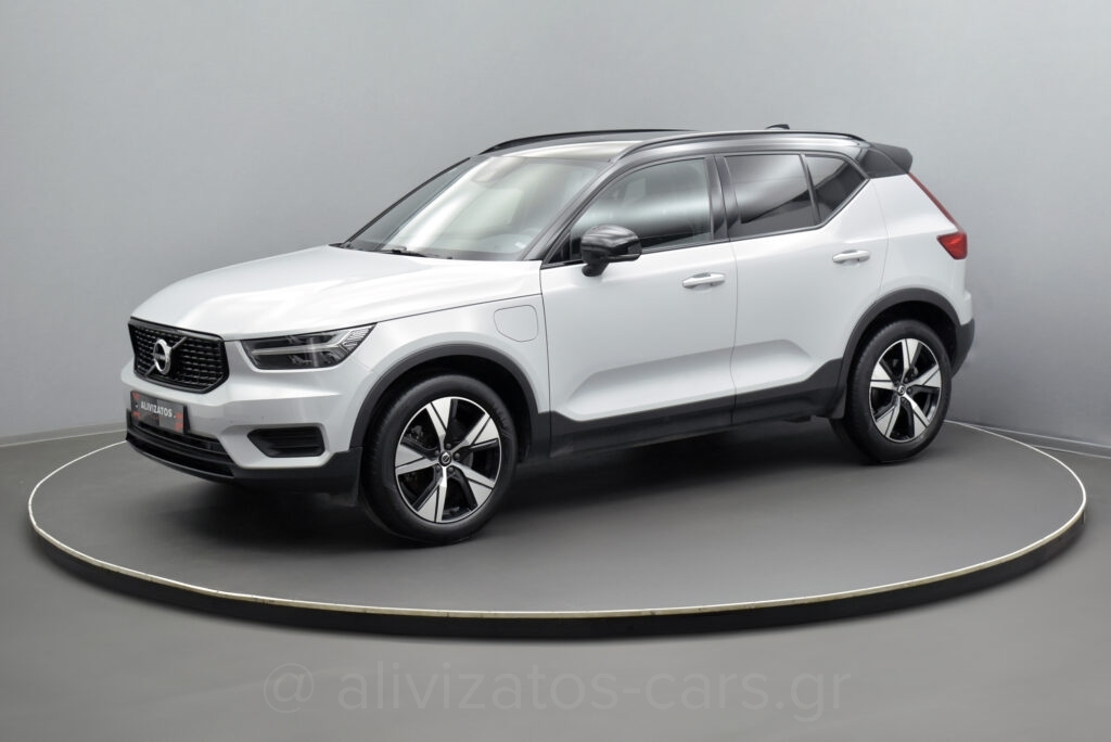 Volvo XC40 - T5 Recharge 262hp R-Design Leather Alcantara