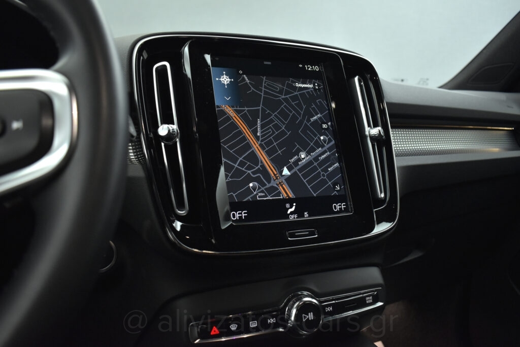 Volvo XC40 - T5 Recharge 262hp R-Design Leather Alcantara