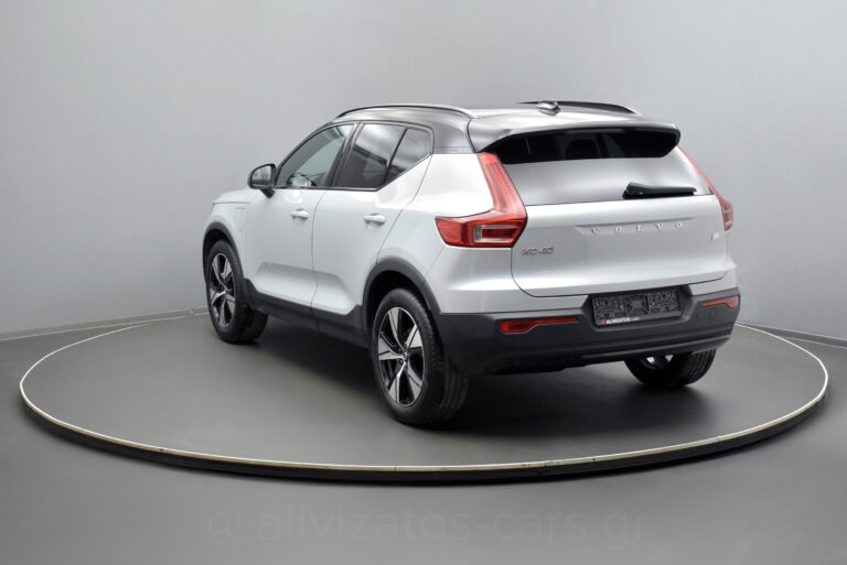 Volvo XC40 - T5 Recharge 262hp R-Design Leather Alcantara