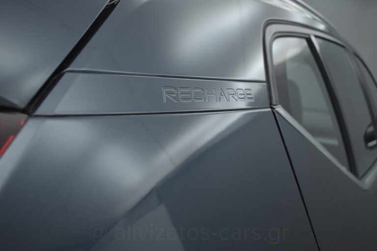 Volvo XC40 - T5 Recharge Inscription Plug in 262hp Navi Camera