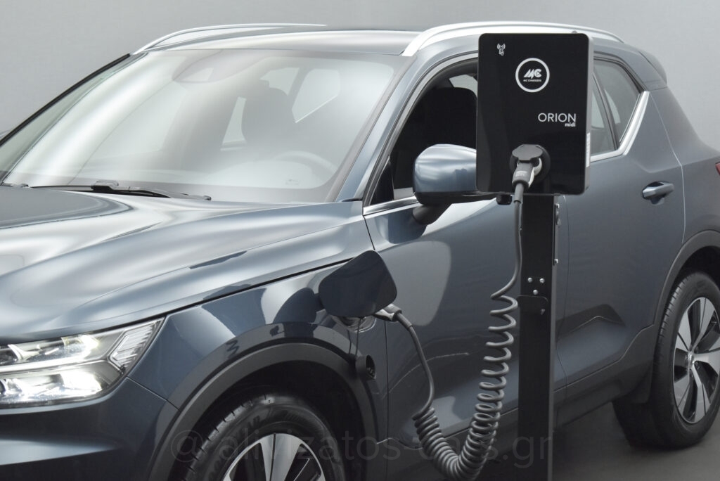Volvo XC40 - T5 Recharge Inscription Plug in 262hp Navi Camera
