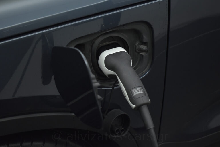 Volvo XC40 - T5 Recharge Inscription Plug in 262hp Navi Camera