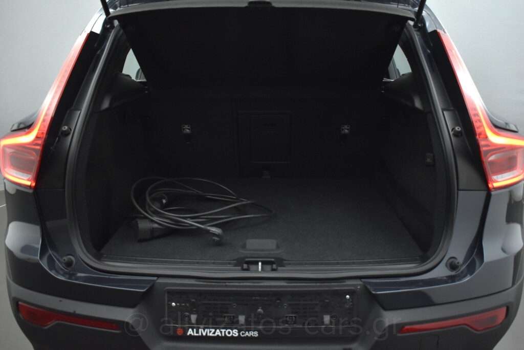 Volvo XC40 - T5 Recharge Inscription Plug in 262hp Navi Camera
