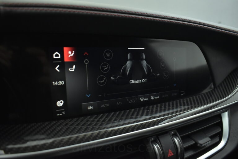 Alfa Romeo Stelvio - Veloce Q4 Turbo 210hp AT8