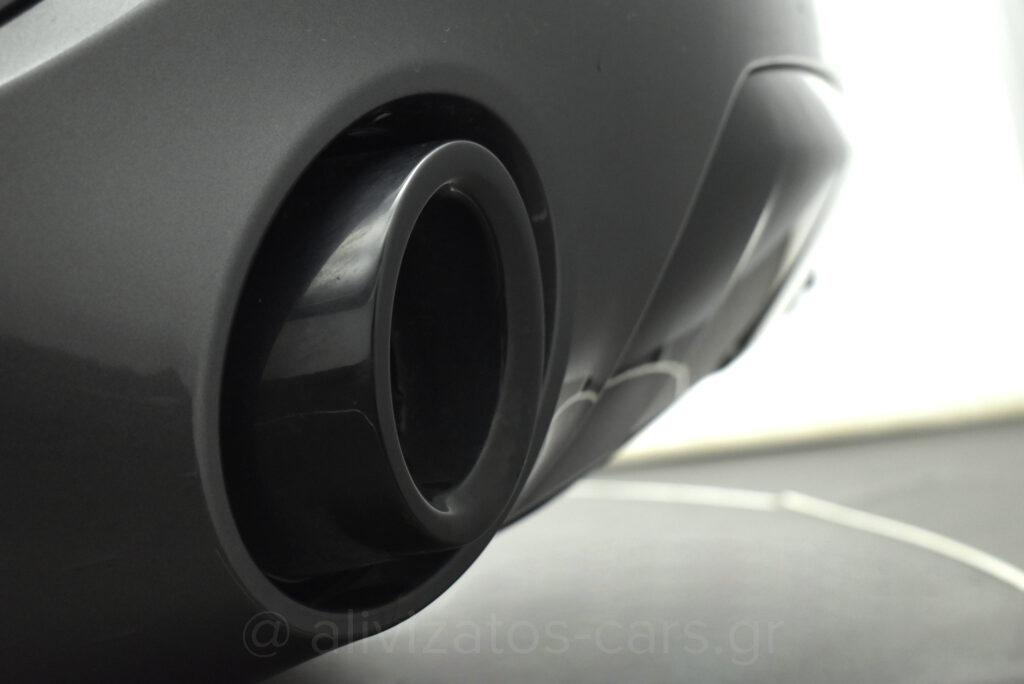 Alfa Romeo Stelvio - Veloce Q4 Turbo 210hp AT8
