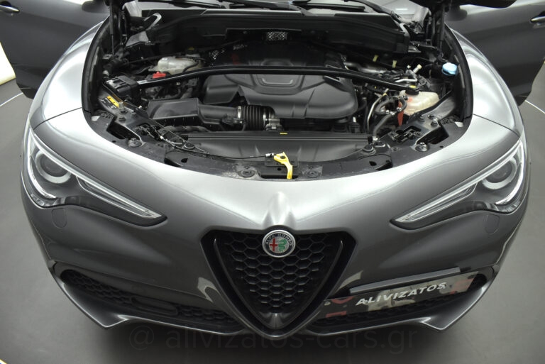 Alfa Romeo Stelvio - Veloce Q4 Turbo 210hp AT8