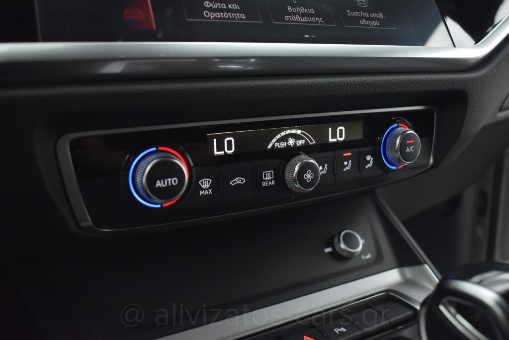 Audi Q3 - SPORTBACK 35 TFSI S LINE HYBRID S TRONIC
