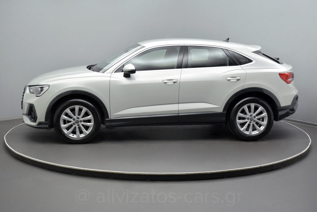 Audi Q3 - SPORTBACK 35 TFSI S LINE HYBRID S TRONIC