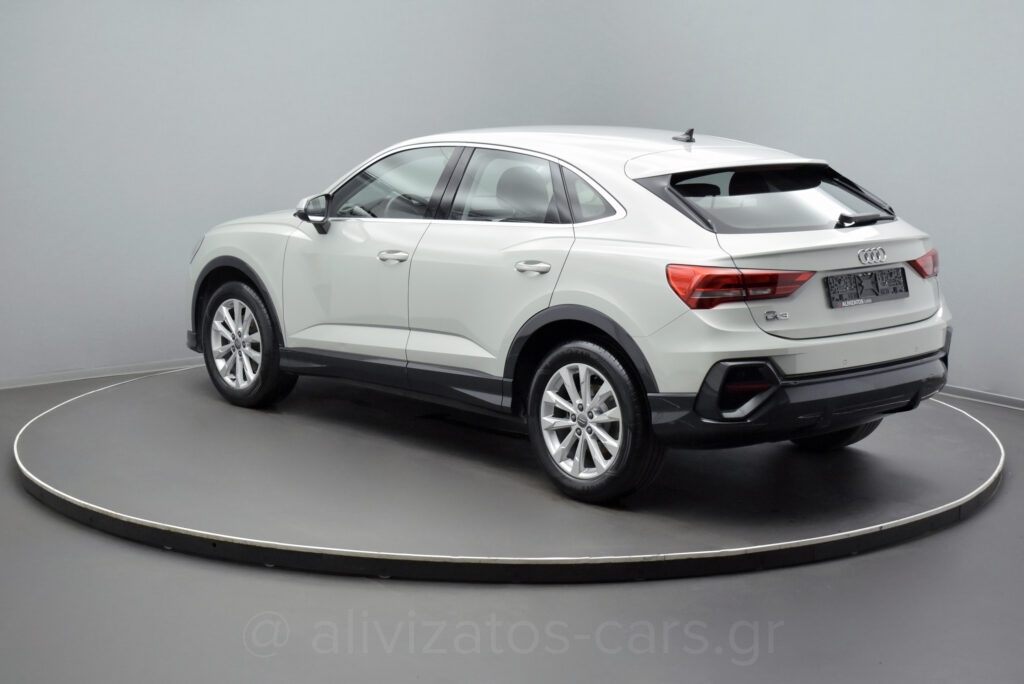 Audi Q3 - SPORTBACK 35 TFSI S LINE HYBRID S TRONIC