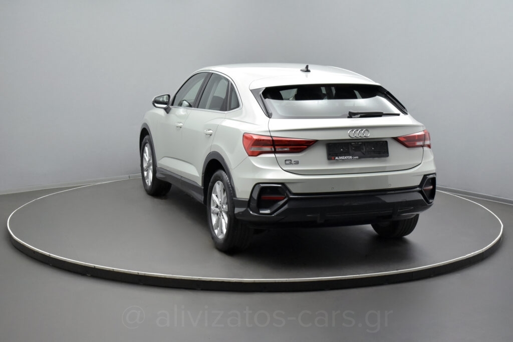 Audi Q3 - SPORTBACK 35 TFSI S LINE HYBRID S TRONIC