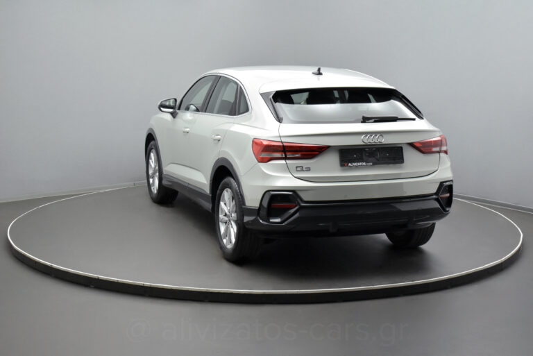 Audi Q3 - SPORTBACK 35 TFSI S LINE HYBRID S TRONIC