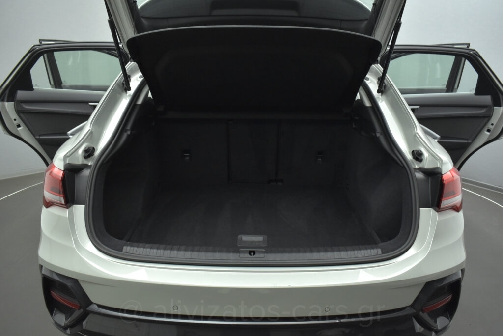 Audi Q3 - SPORTBACK 35 TFSI S LINE HYBRID S TRONIC