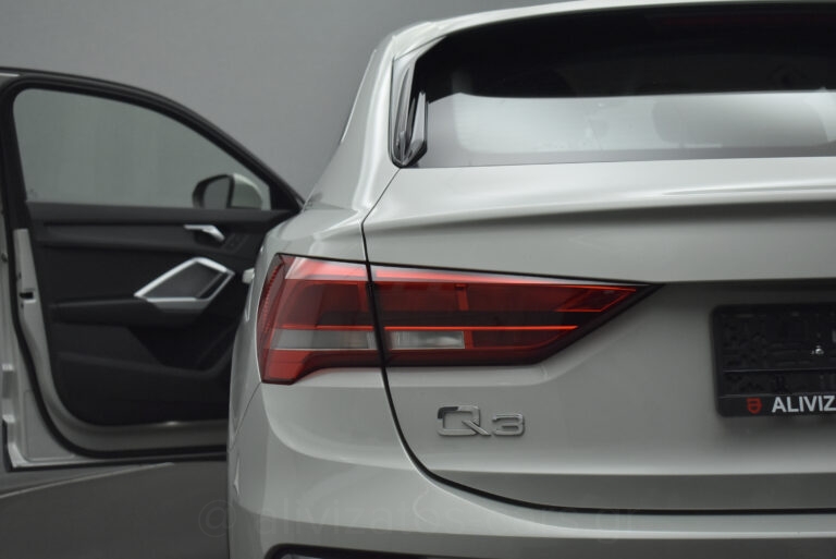 Audi Q3 - SPORTBACK 35 TFSI S LINE HYBRID S TRONIC