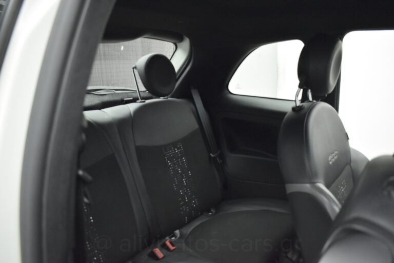 Fiat 500 - Connect 1.0 Hybrid Navi